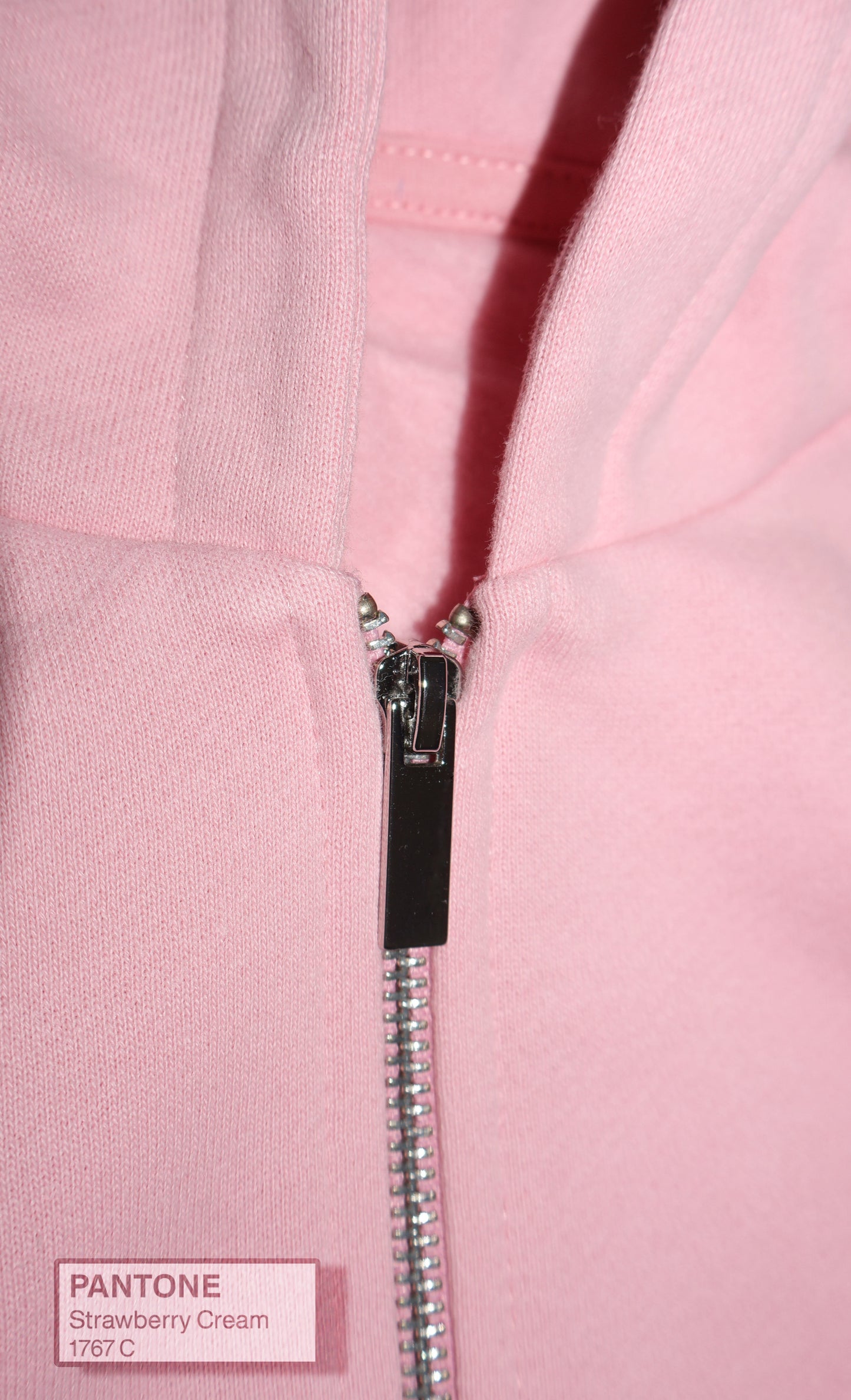 Strawberry Cream Zipper